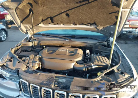 2018 Jeep Grand Cherokee Laredo 4X2 z USA, uszkodzony, nr VIN 1C4RJEAG4JC311847